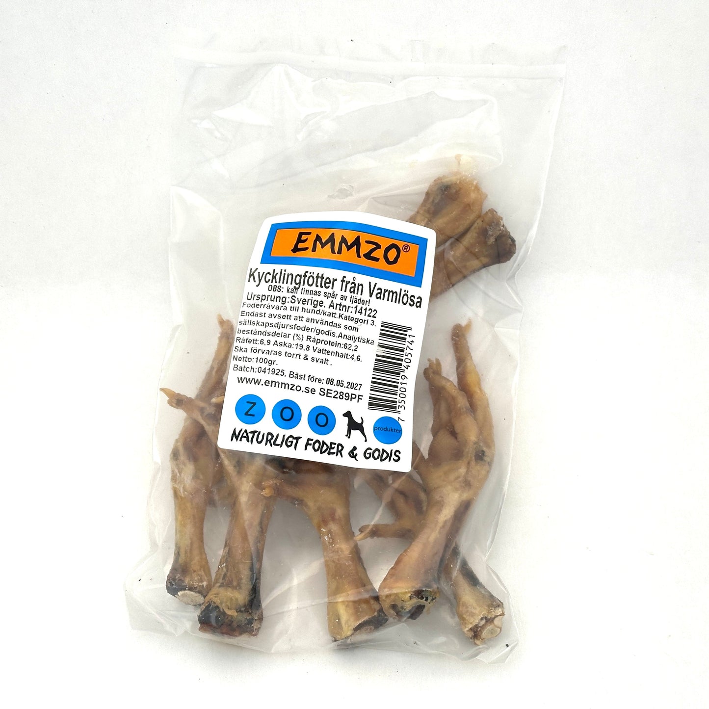 Swedish dried chicken feet with skin